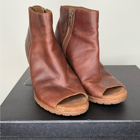 Timberland Women's Brown Leather Peep toe Ankle Booties A1IE9 - Picture 2 of 7